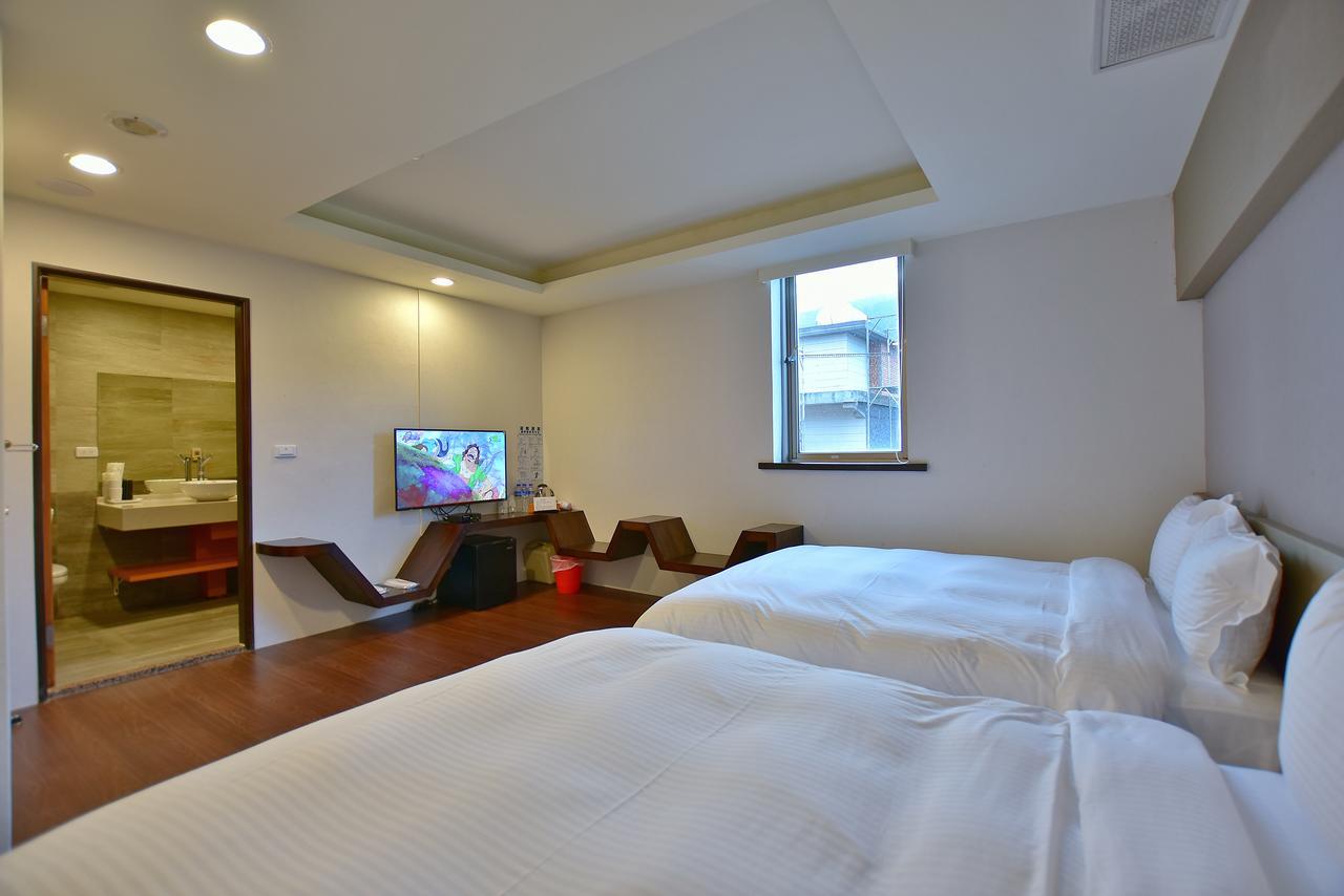 ג'יאושי Ruocing Hot Spring Hotel מראה חיצוני תמונה