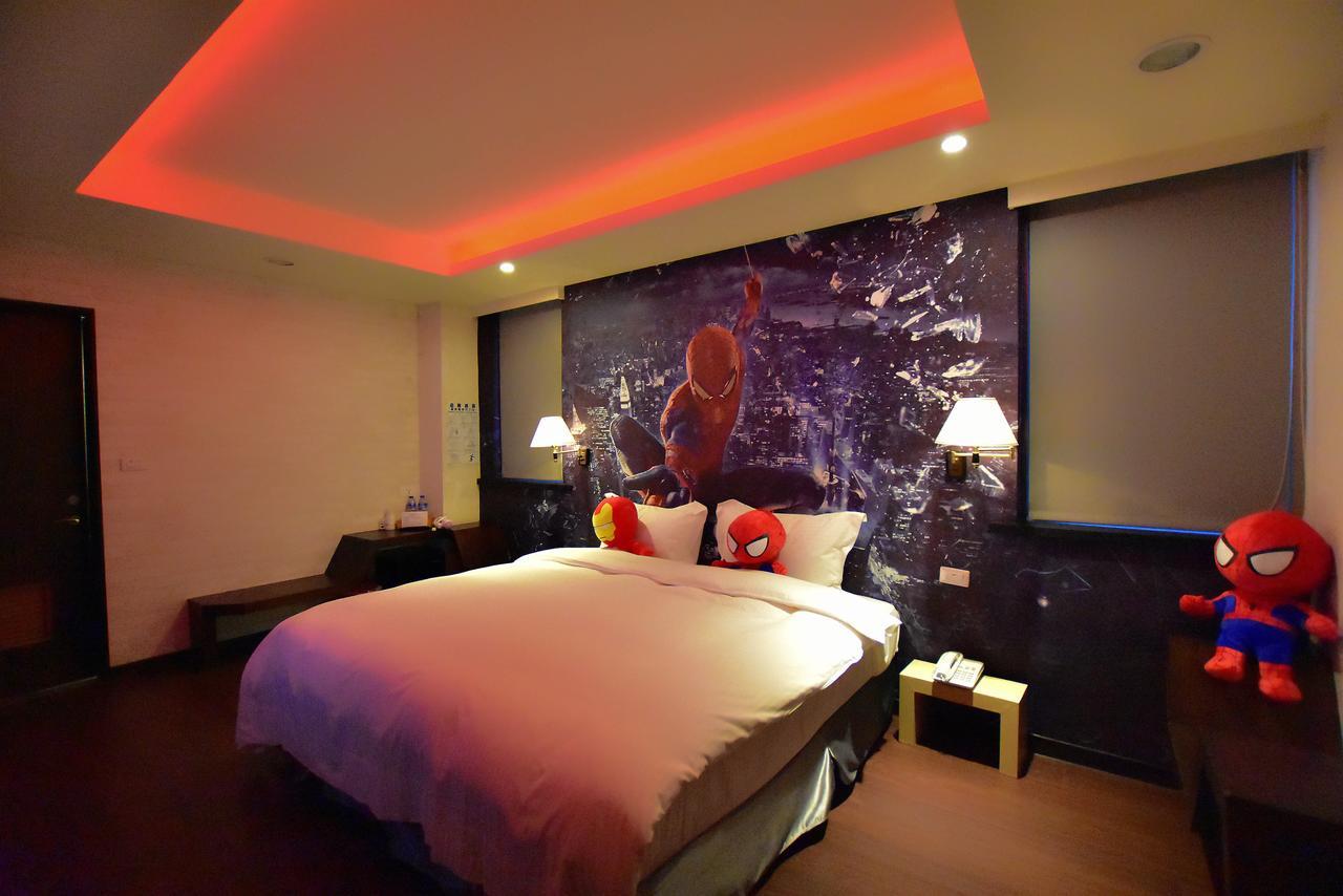 ג'יאושי Ruocing Hot Spring Hotel מראה חיצוני תמונה